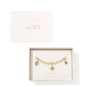 BLUSH GLOW CHARMS GIFT SET - SETS DE REGALO - Malandra Jewelry - SET173 EYHP14/EYHD95/EYHD102/EYHD109
