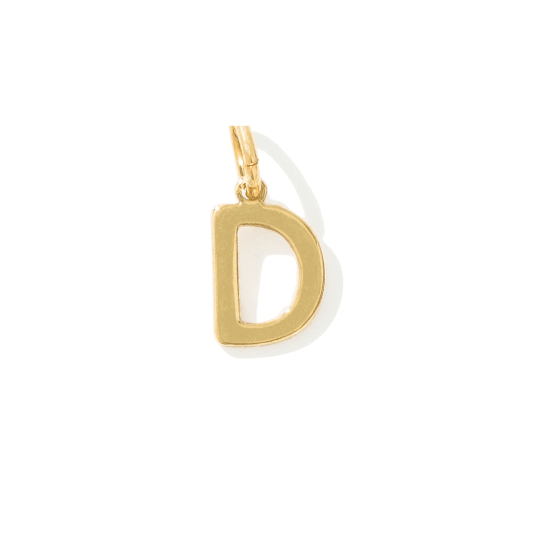 BOLD GOLDEN LETTER - DIJES - Malandra Jewelry - TD1702.D