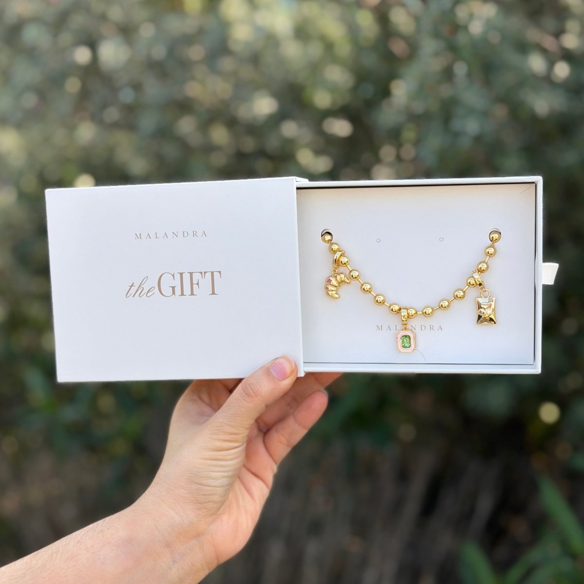 CROISSANT LOVE CHARMS GIFT SET - SETS DE REGALO - Malandra Jewelry - SET175 EYHP14/EYHD96/EYHD110/EYHD98