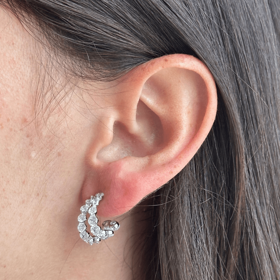 ELEGANT DUO SHINE HOOPS - ARETES - Malandra Jewelry - ZWA6 - QX00147Y