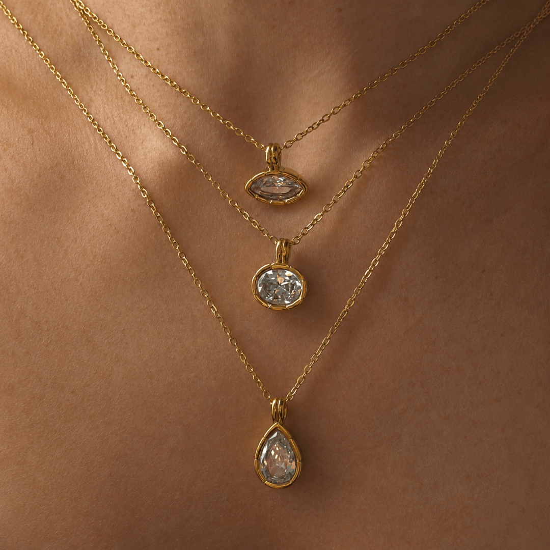 Gold Allure Drop Necklace - COLLARES - Malandra Jewelry - EUWC605-JDN0104306-1