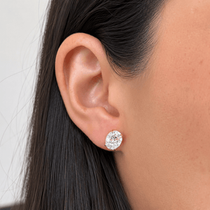 GOLD OVAL MOISSANITE STUDS - ARETES - Malandra Jewelry - LRA7-SMOE02-14K-7X9