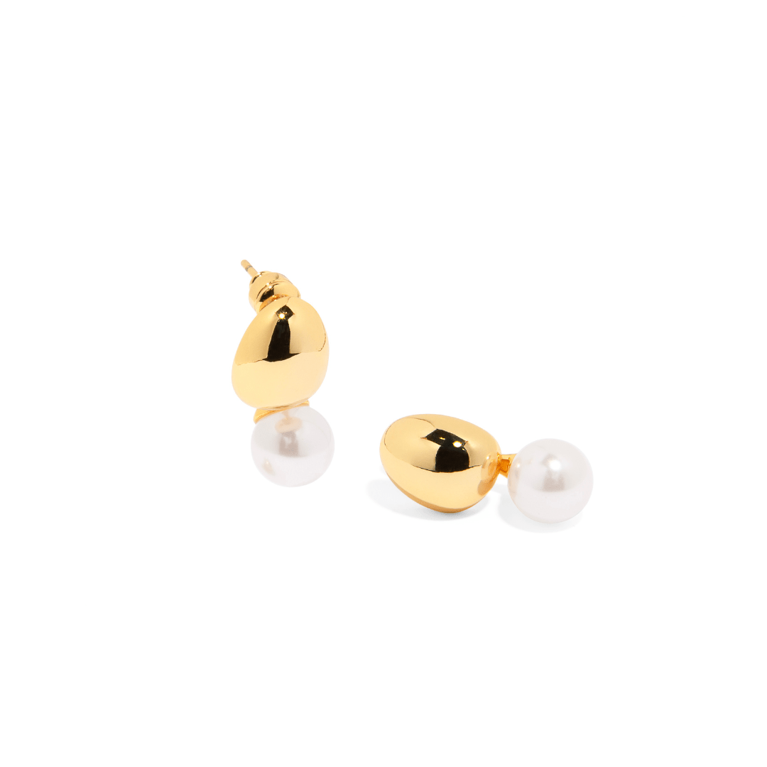 GOLD OVAL PEARL EARRINGS - ARETES - Malandra Jewelry - ZWA16 - QX00940Y