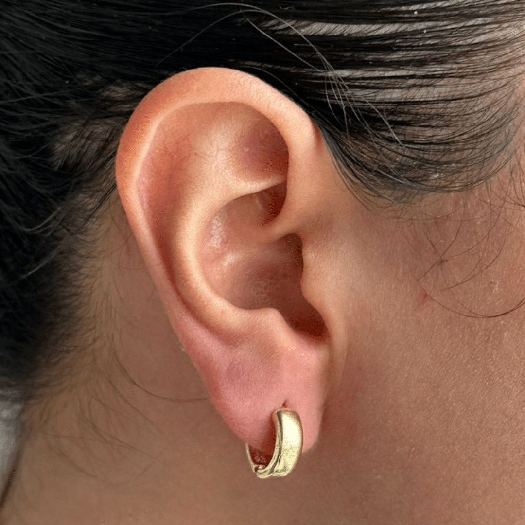 GOLDEN ALLURE HOOPS - ARETES - Malandra Jewelry - ZWA71 - QX02472