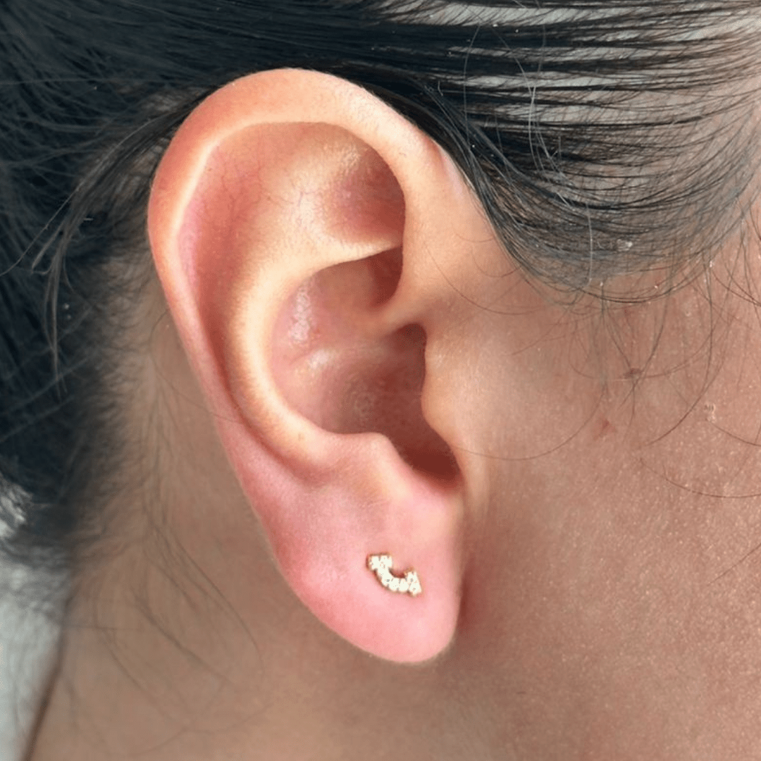 GOLDEN ARC MINI EARRINGS - ARETES - Malandra Jewelry - ZWA76 - QX00829