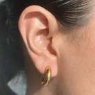 GOLDEN CLASSIC GLOW HOOPS - ARETES - Malandra Jewelry - EUWA205 - JDEH - 289 - 1