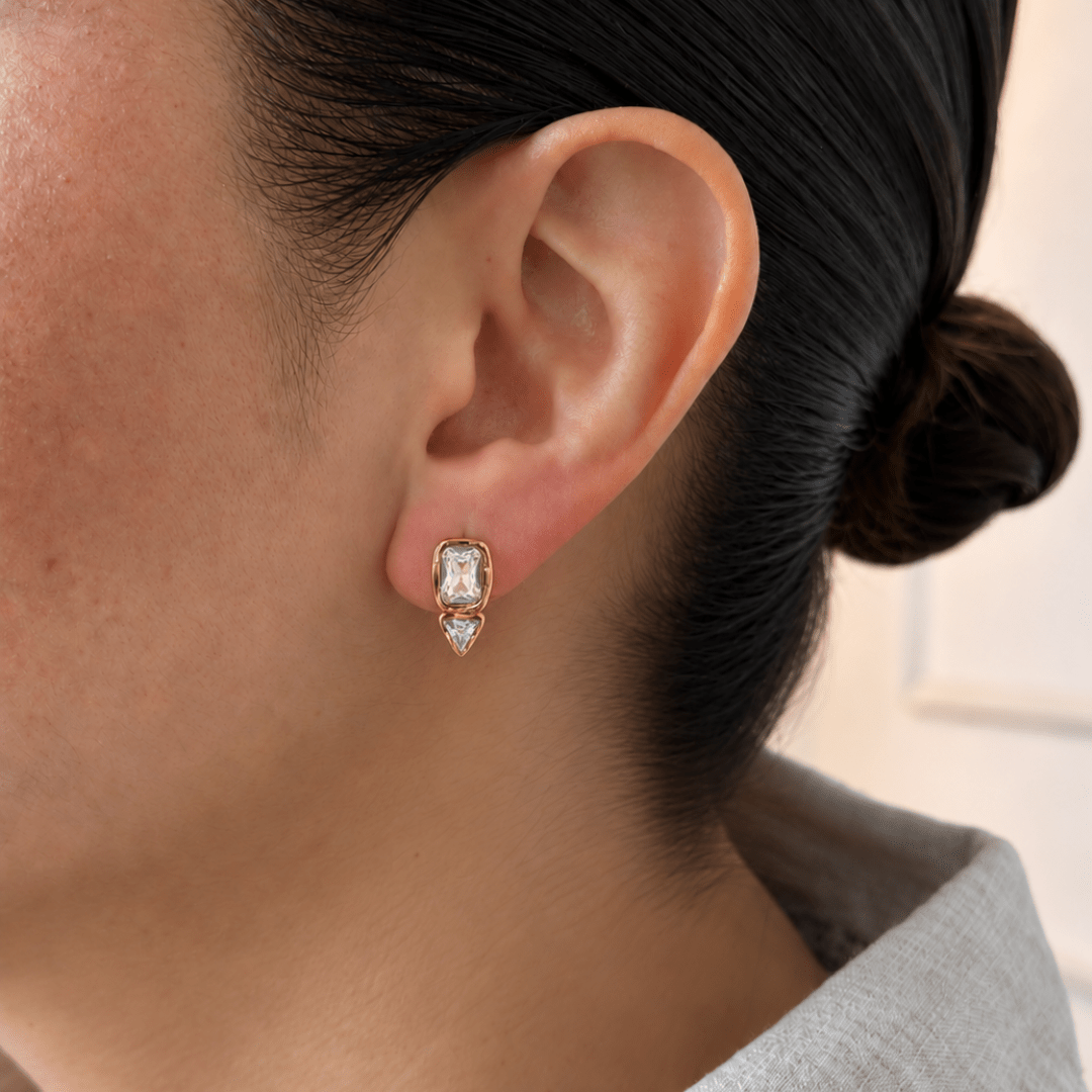 Golden Geo Frame Earrings - ARETES - Malandra Jewelry - EUWA650-JDE0305343