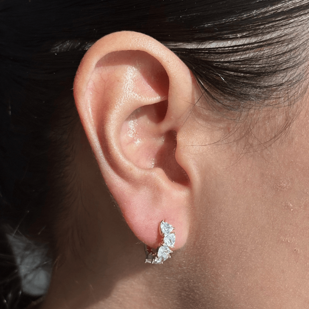 GOLDEN GLINT HOOPS - ARETES - Malandra Jewelry - ZWA61 - QX02463