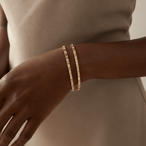 GOLDEN GLOW BANGLE - PULSERAS - Malandra Jewelry - EMKP19-B448
