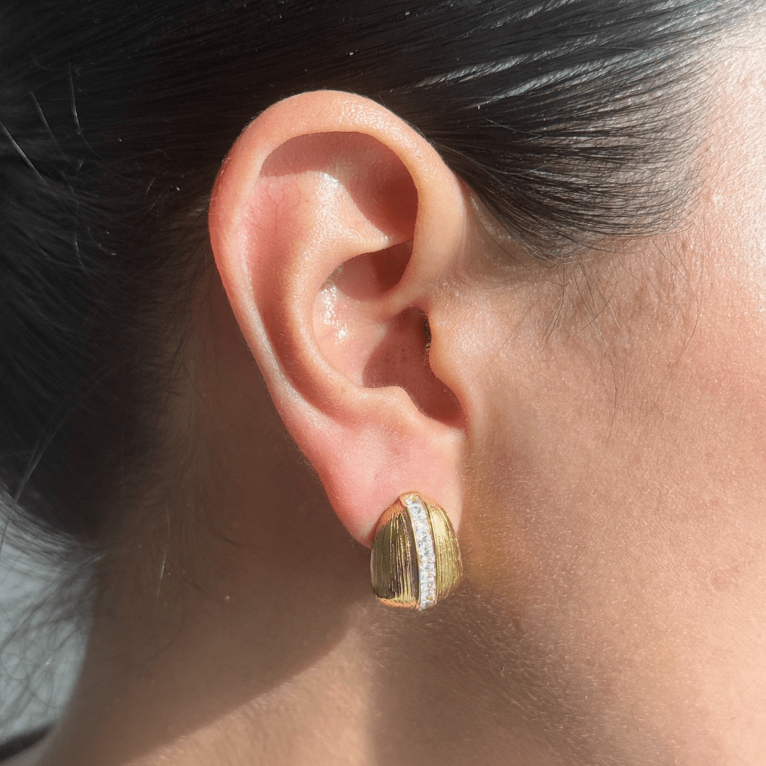 GOLDEN LUXE LINE EARRINGS - ARETES - Malandra Jewelry - EUWA201 - JDE0104009