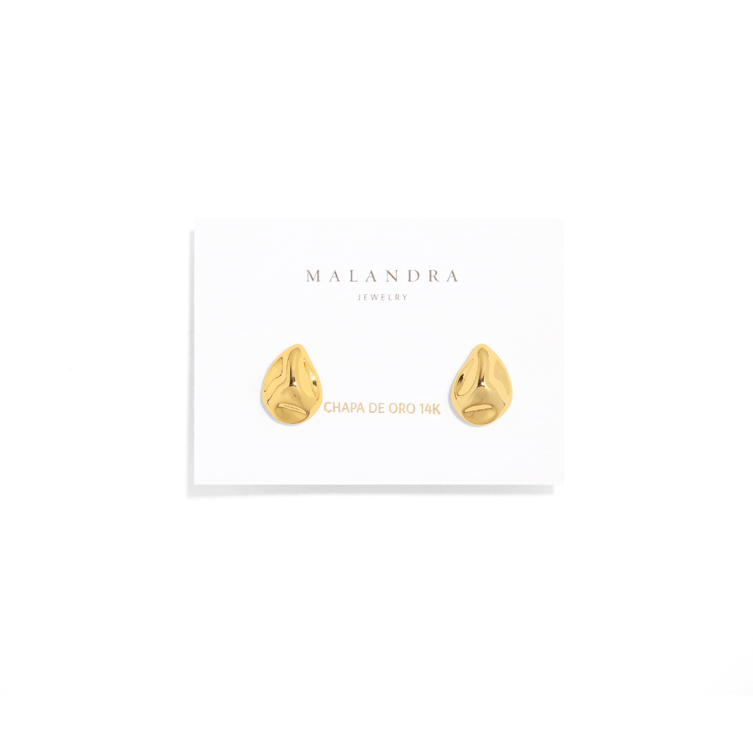 GOLDEN SCULPTED DROP EARRINGS - ARETES - Malandra Jewelry - ZWA2 - QX00913Y