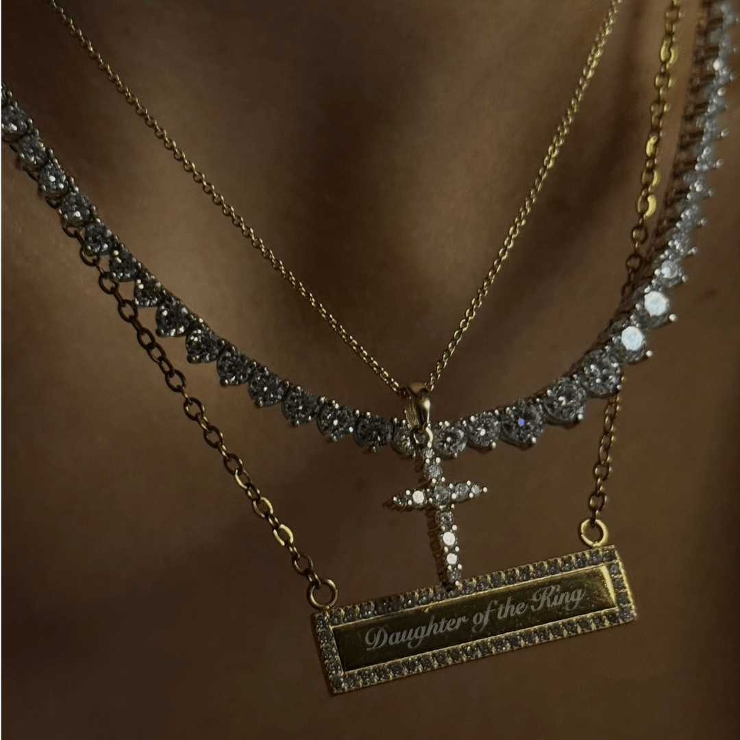 HALO CUSTOM PLAQUE NECKLACE - COLLARES GRABADOS - Malandra Jewelry - LJC5-JT-NB2960