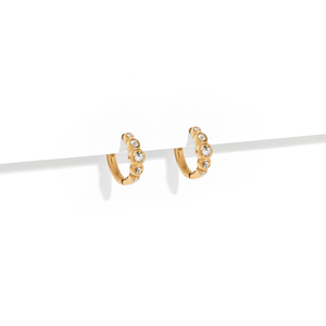 HALO GLOW HOOPS - ARETES - Malandra Jewelry - EUWA458-JDE0312242