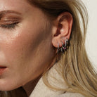 LONG PENDULUM SILVER HUGGIES - ARETES - Malandra Jewelry - EA5915.P - 10201776000A