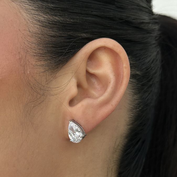 LUMINOUS DROP SILVER EARRINGS - ARETES - Malandra Jewelry - EUWA330.P-JDE0308029-S-3