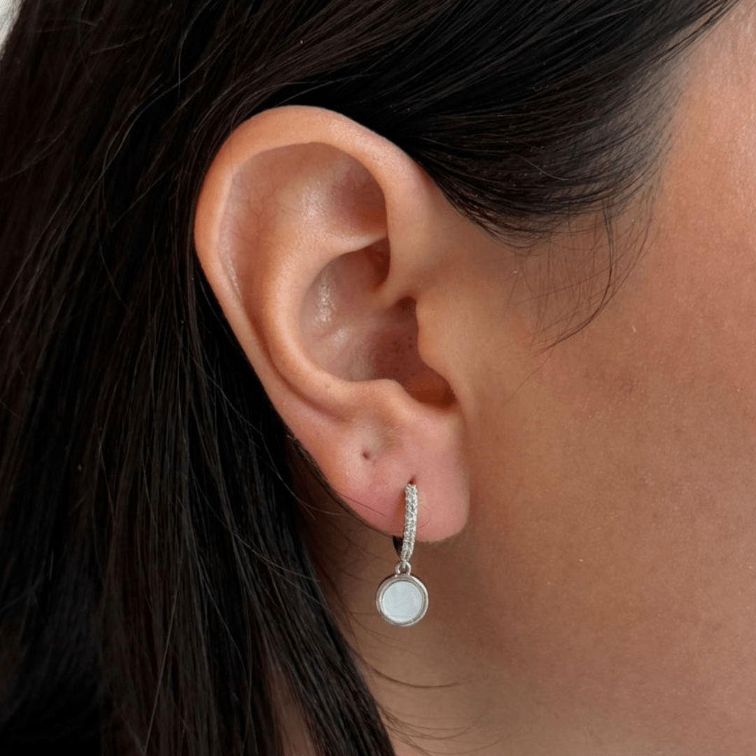 MOTHER OF PEARL SILVER HUGGIES - ARETES - Malandra Jewelry - AA1132.P-G66839
