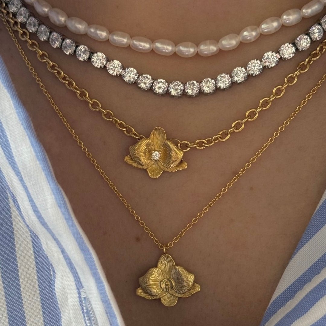 ORCHID BLOOM CLUSTER NECKLACE - COLLARES - Malandra Jewelry - ICC568