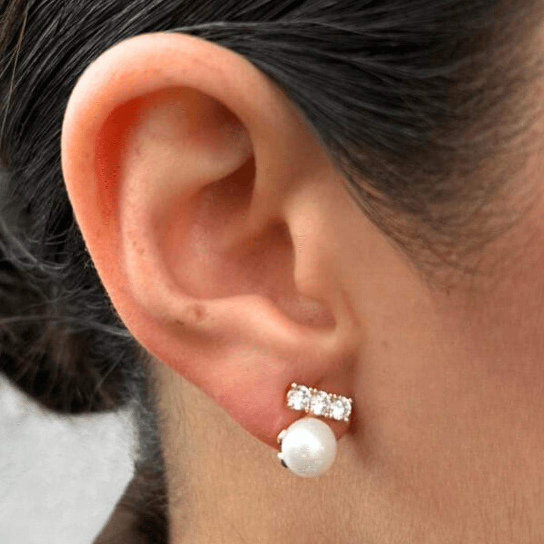 PEARL GLOW STUDS - ARETES - Malandra Jewelry - ZWA24-QX02249CY