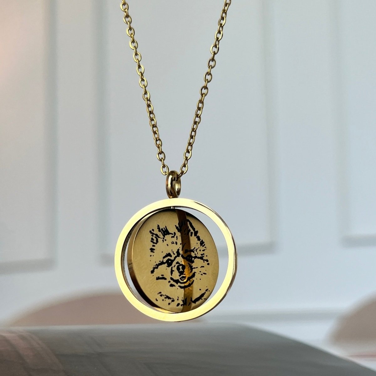 ROUND CHARM IMAGE NECKLACE - COLLARES GRABADOS - Malandra Jewelry - ESYC5