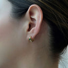 SERENA GREEN GLEAM HUGGIES - ARETES - Malandra Jewelry - EAWA39-MME099