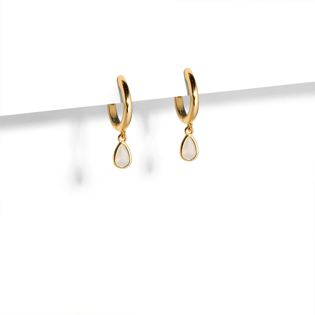 SERENA OPAL DROP HUGGIES - ARETES - Malandra Jewelry - EAWA41 - MME0131