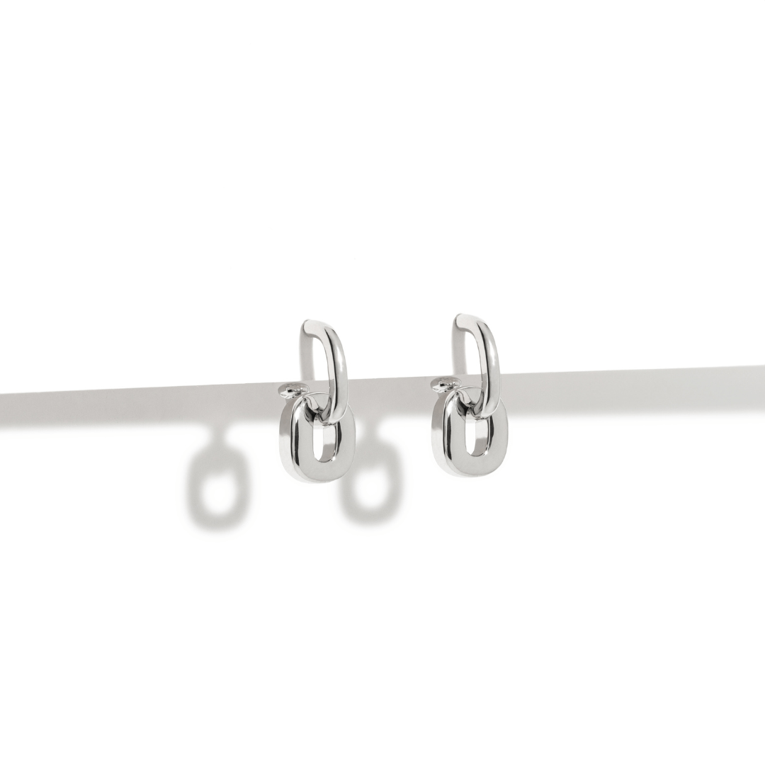 SILVER SQUARE LINK HUGGIES - ARETES - Malandra Jewelry - ZWA91.P-QX00914Y