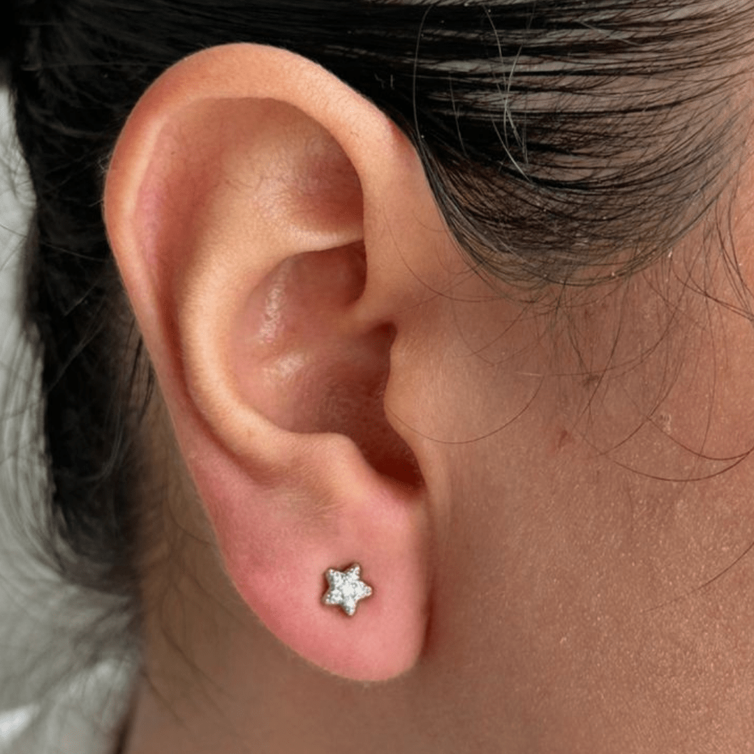 SILVER TWINKLE STAR EARRINGS - ARETES - Malandra Jewelry - ZWA21.P - QX00885Y