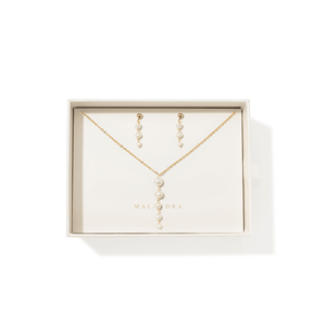 SOFT PEARL GIFT SET - SETS DE REGALO - Malandra Jewelry - SET195/TC2256/TA2258