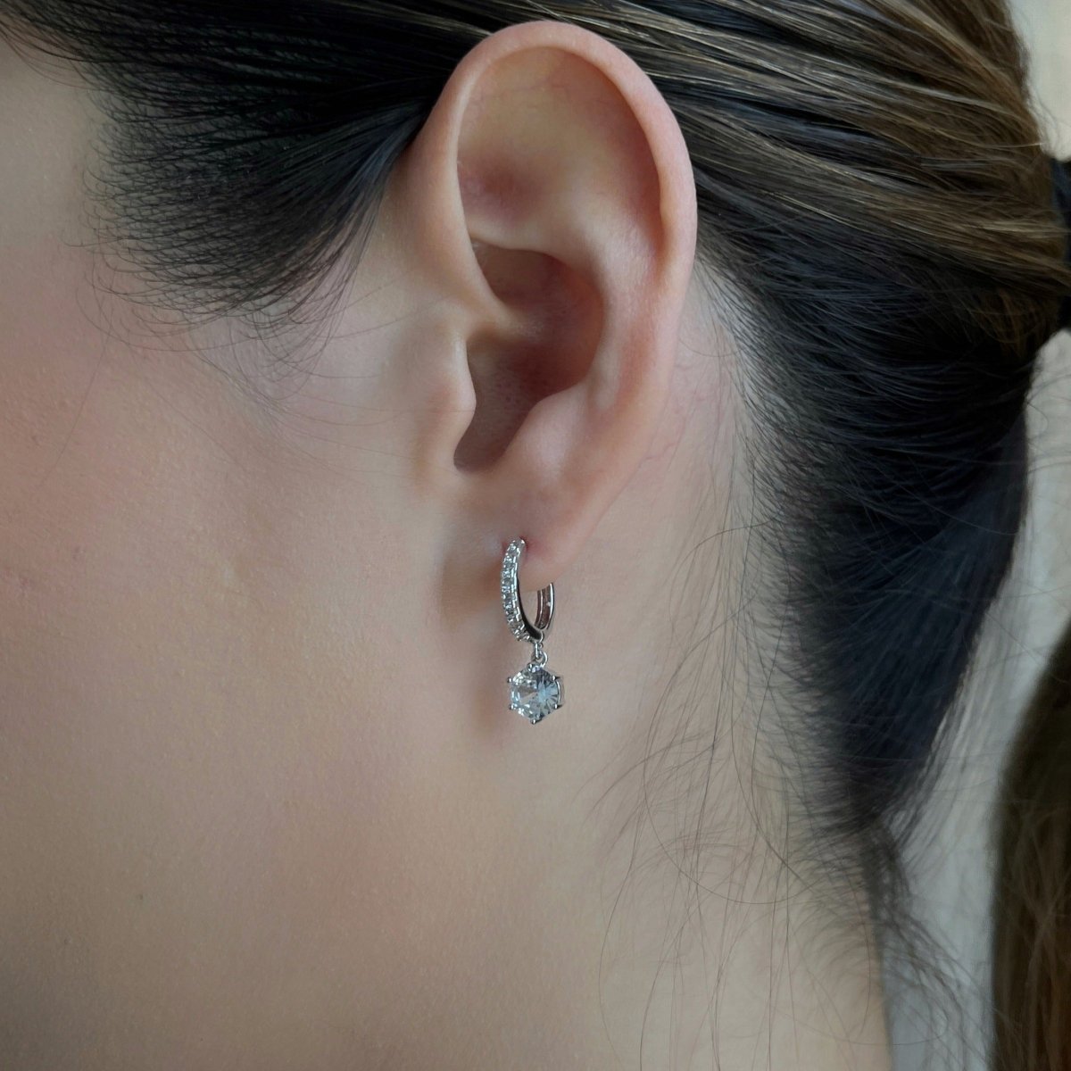 SPARK CHARM SILVER HUGGIES - ARETES - Malandra Jewelry - AA1303-ASUB99955