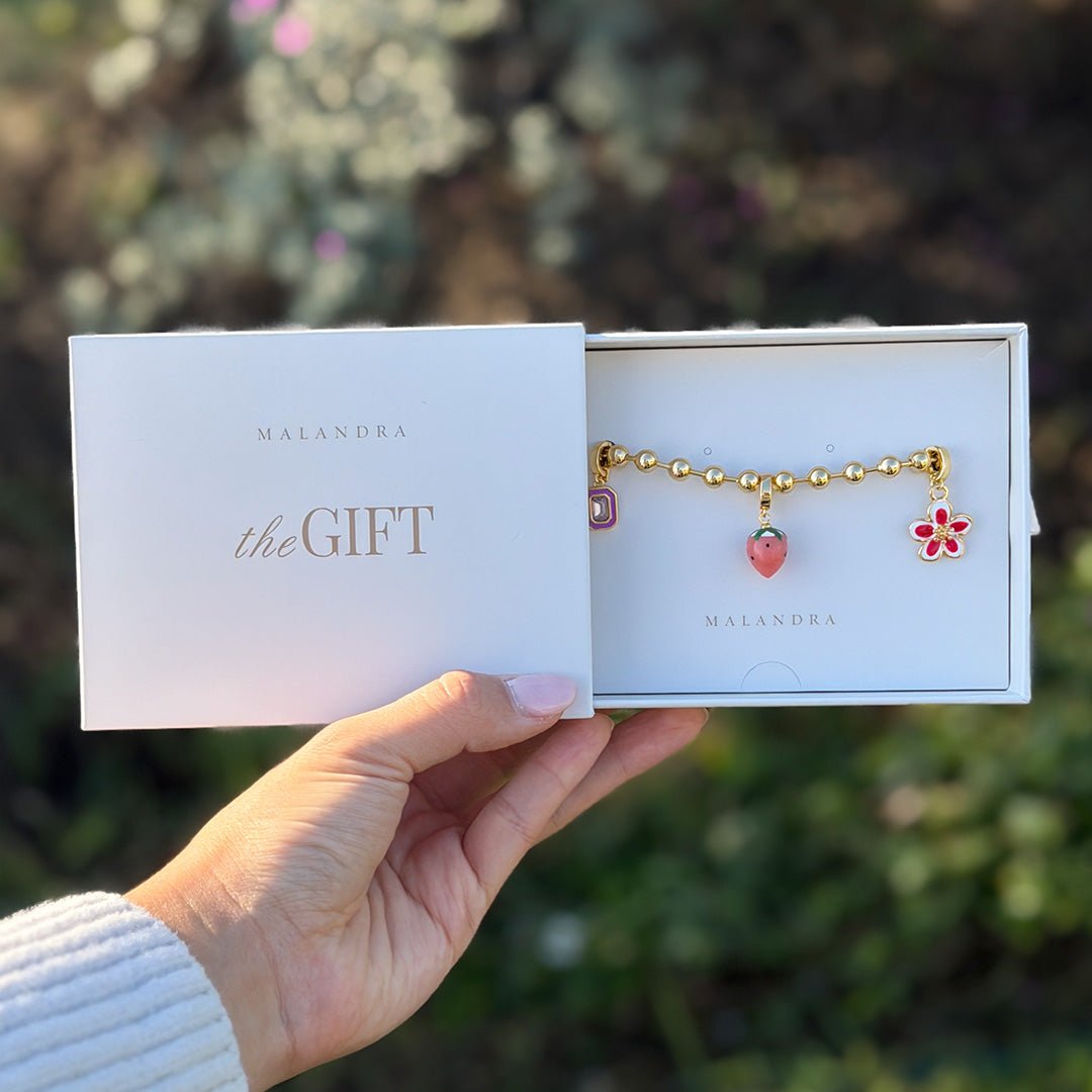 SWEET BLOOM CHARMS GIFT SET - SETS DE REGALO - Malandra Jewelry - SET170 EYHP14/EYHD52/EYHD44/EYHD29