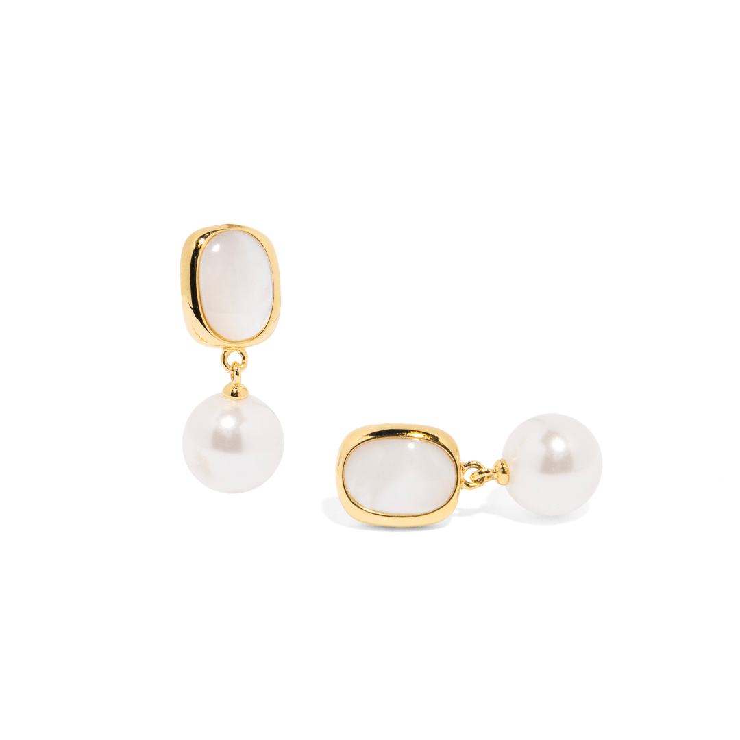 WHITE TOP PEARL EARRINGS - ARETES - Malandra Jewelry - ZWA25 - QX02970BY