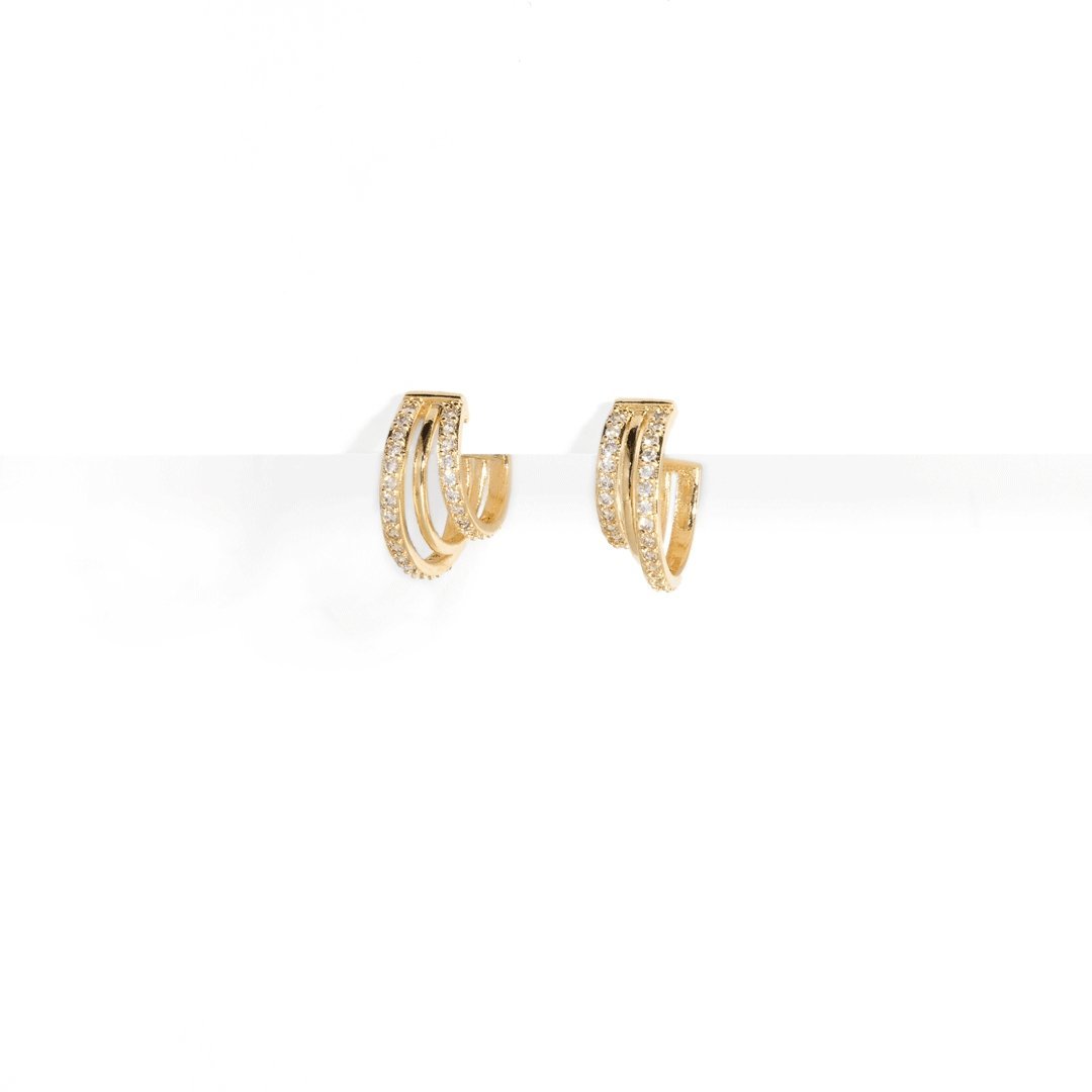 CASCADE SPARK TRIPLE HUGGIES - ARETES - Malandra Jewelry - AA982