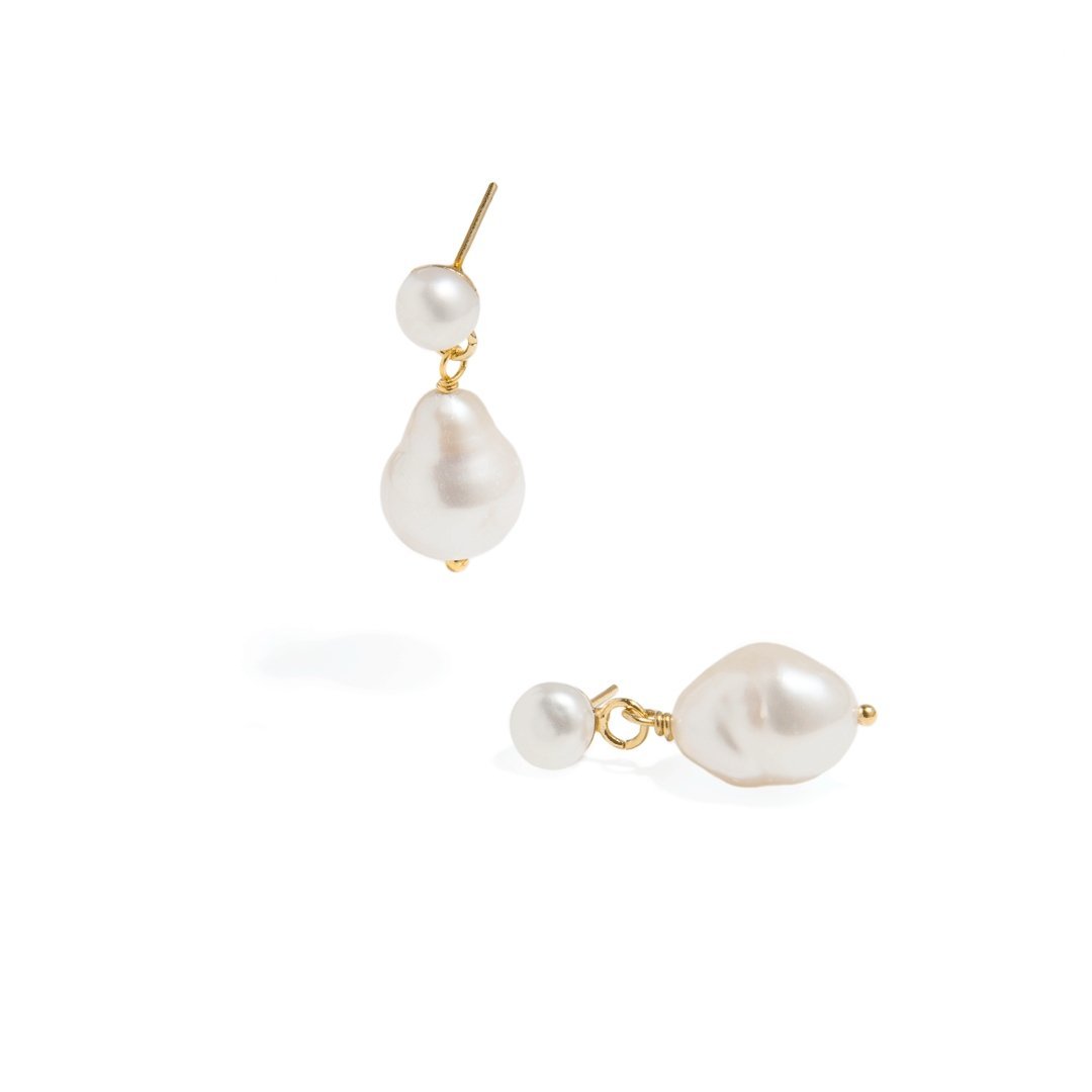 ESSENTIAL PEARL DROP EARRINGS - ARETES - Malandra Jewelry - TA800