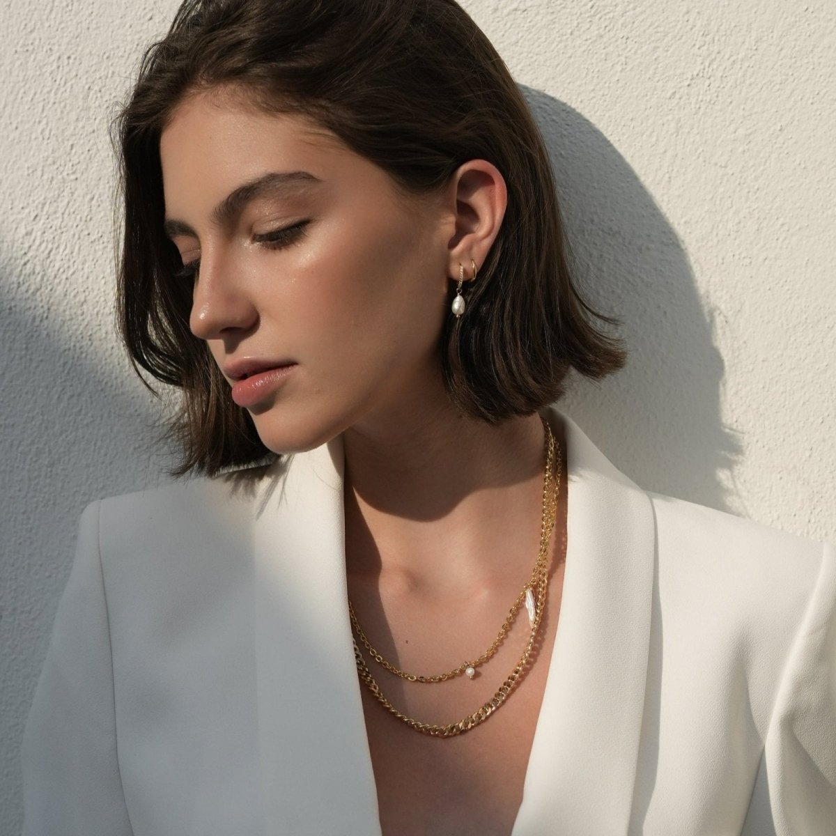 PEARL PENDANT HUGGIES - ARETES - Malandra Jewelry - TA718