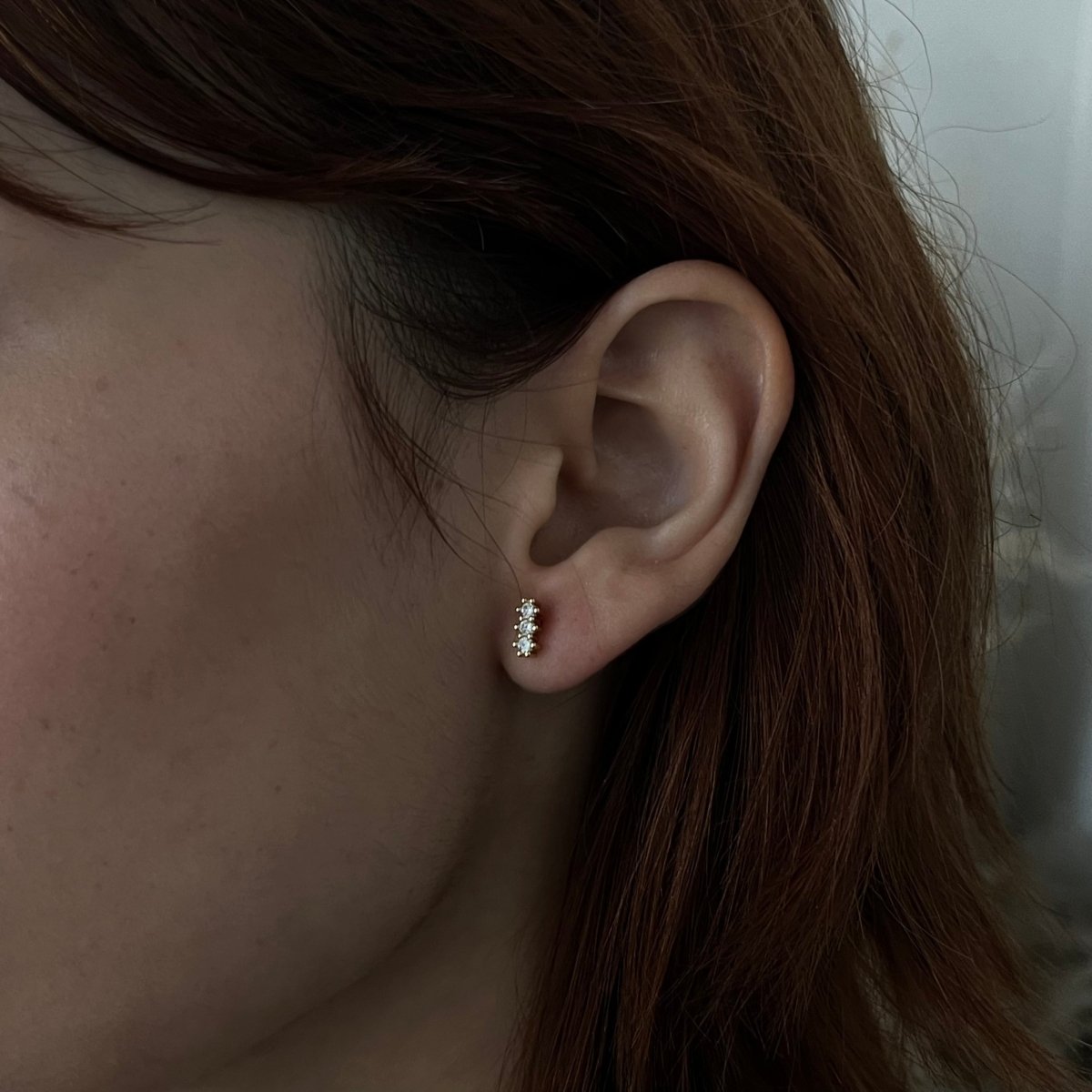 SPARK ESSENTIAL LINE STUDS - ARETES - Malandra Jewelry - AA1279