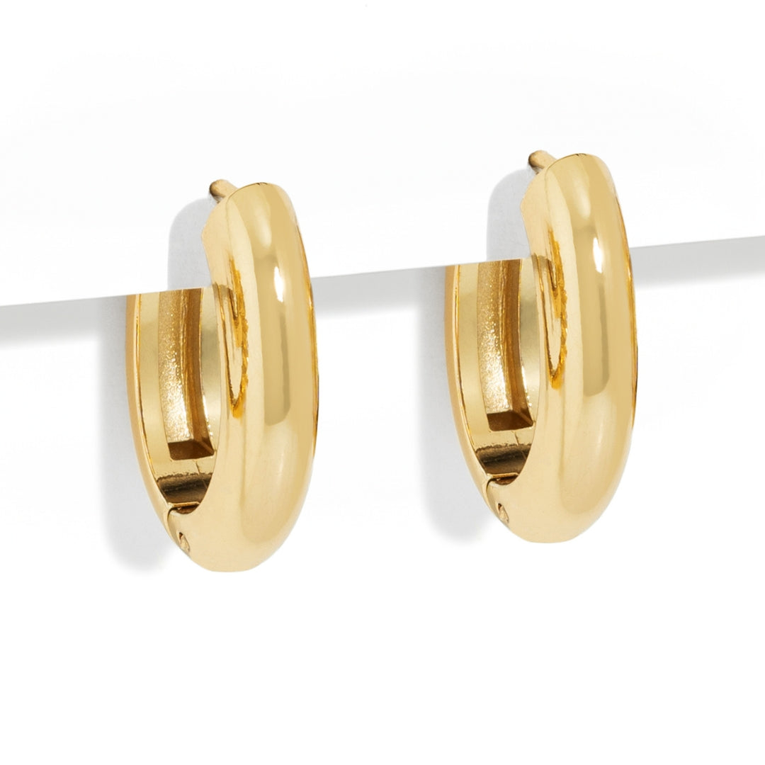 CLASSIC OVAL GOLD HOOPS