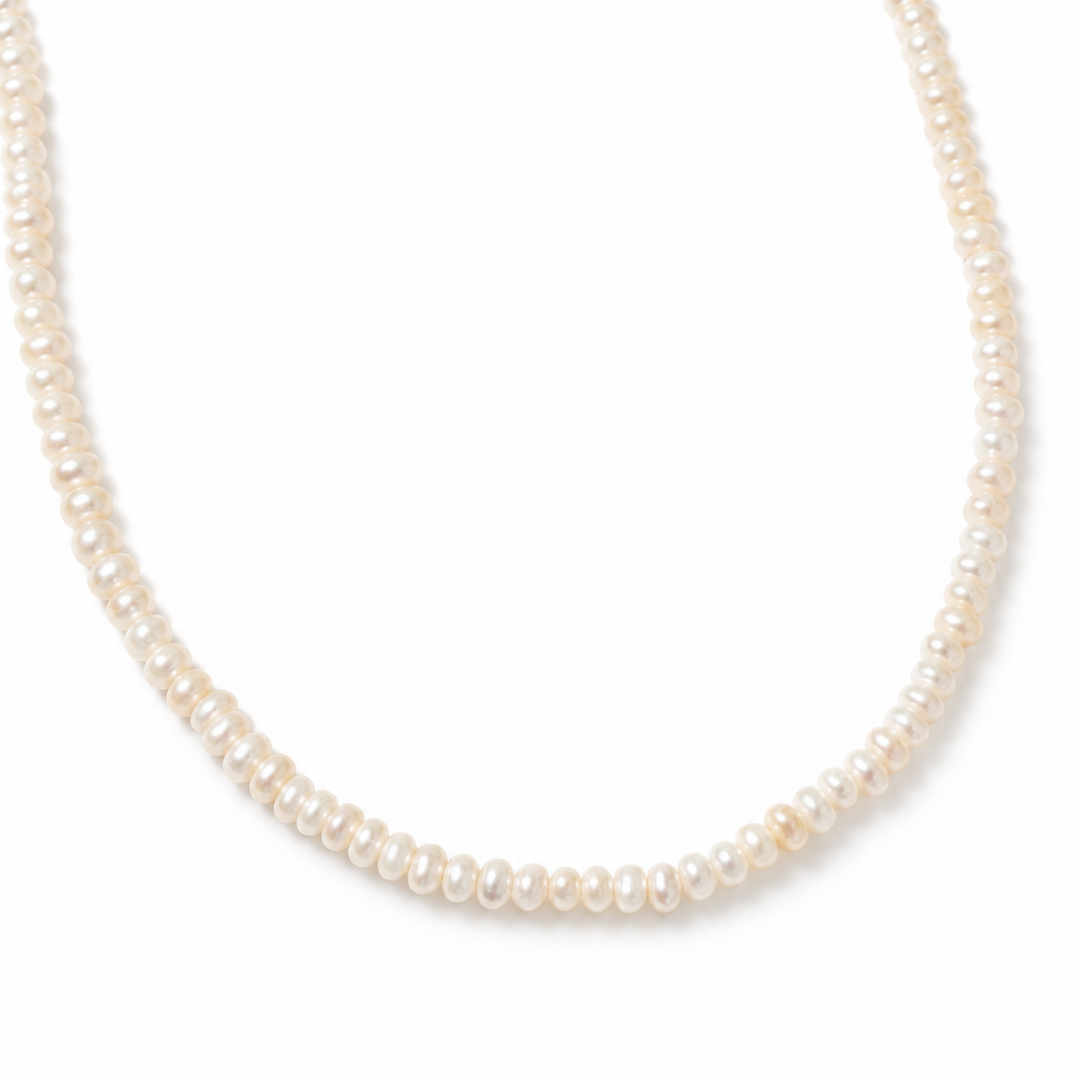 Delicate Pearl Elegance Necklace