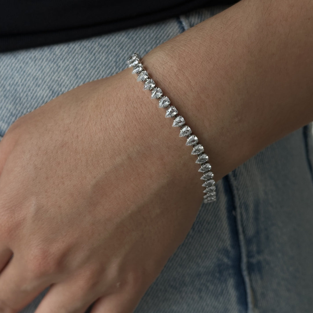 LUXE TEARDROP TENNIS BRACELET
