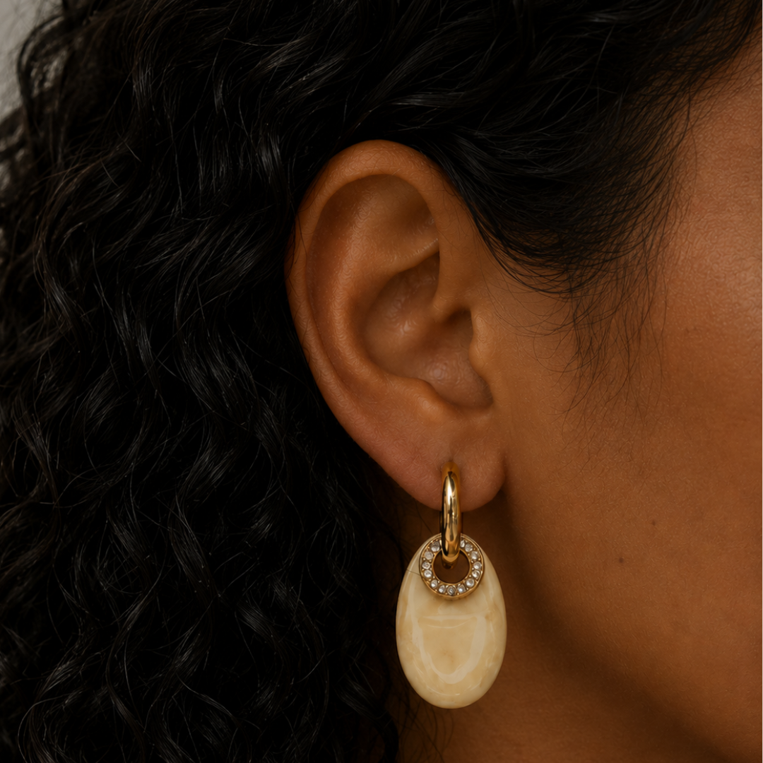 MARBLE GLOW HOOP EARRINGS