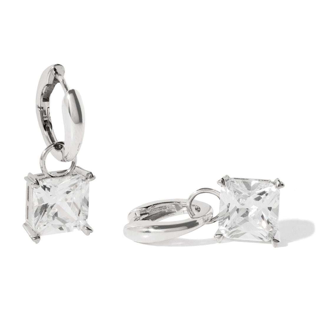 REGAL LUXE SILVER HUGGIES