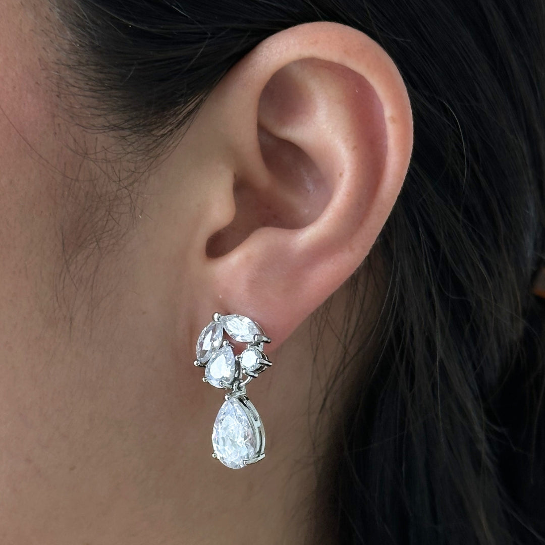 SILVER MIDNIGHT RADIANCE STUDS
