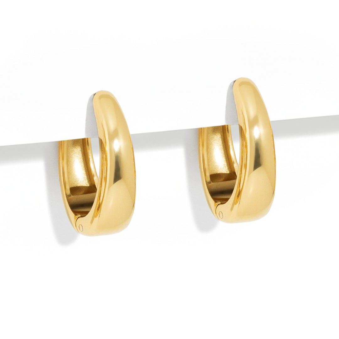 ALLURE SMALL FOLD HOOPS - ARETES - Malandra Jewelry - EUWA515-JDE0305017-14