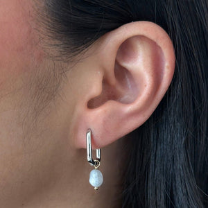 CHALCEDONY LINK HOOPS - ARETES - Malandra Jewelry - TA2390