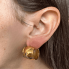 CHUNKY GOLDEN ROYAL CHIC EARRINGS - ARETES - Malandra Jewelry - EUWA159 - JDE2311083