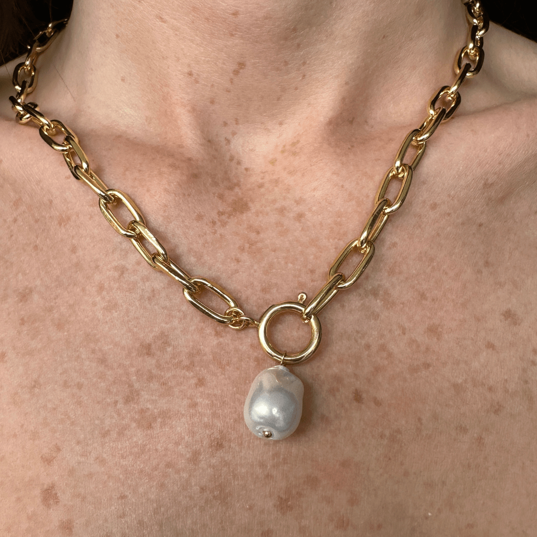 CHUNKY PEARL GOLD NECKLACE - COLLARES - Malandra Jewelry - TC1951