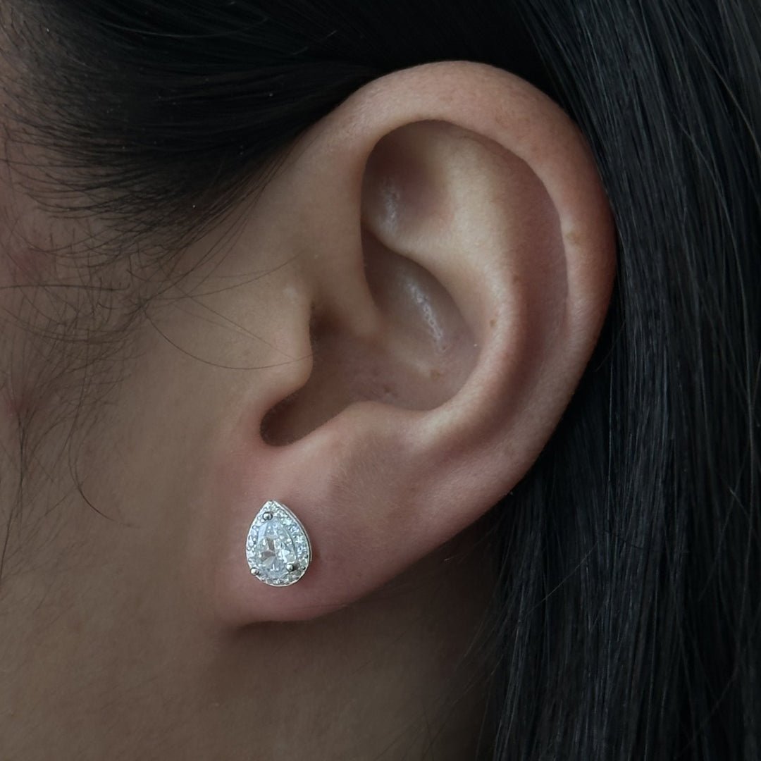 CRYSTAL DROP STUDS - ARETES - Malandra Jewelry - FBA528-1EJG0013-1PP-4