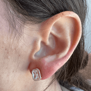CRYSTAL GOLD BOLD EARRINGS - ARETES - Malandra Jewelry - ZWA58 - QX00878Y