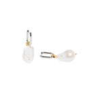 DAINTY PEARL EARRINGS - ARETES - Malandra Jewelry - TA1783