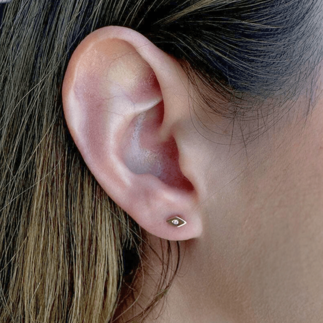 DIAMOND RHOMBUS 14k GOLD PIERCING - ARETES - Malandra Jewelry - SNA29-DER-4834-1