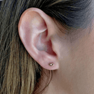 DIAMOND RHOMBUS 14k GOLD PIERCING - ARETES - Malandra Jewelry - SNA29-DER-4834-1